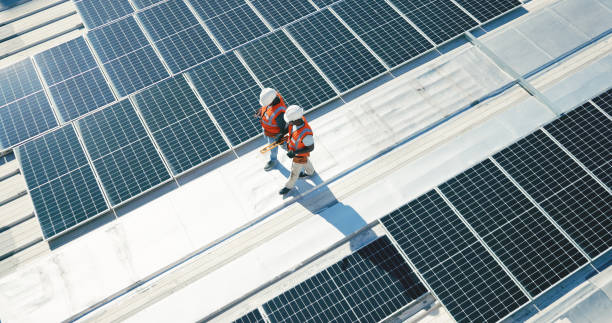 Best Emergency Roof Repair Services  in Delavan, IL